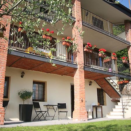 Bed and Breakfast Cascina Brunod Chiaverano Exterior foto