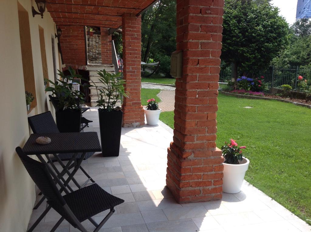 Bed and Breakfast Cascina Brunod Chiaverano Exterior foto