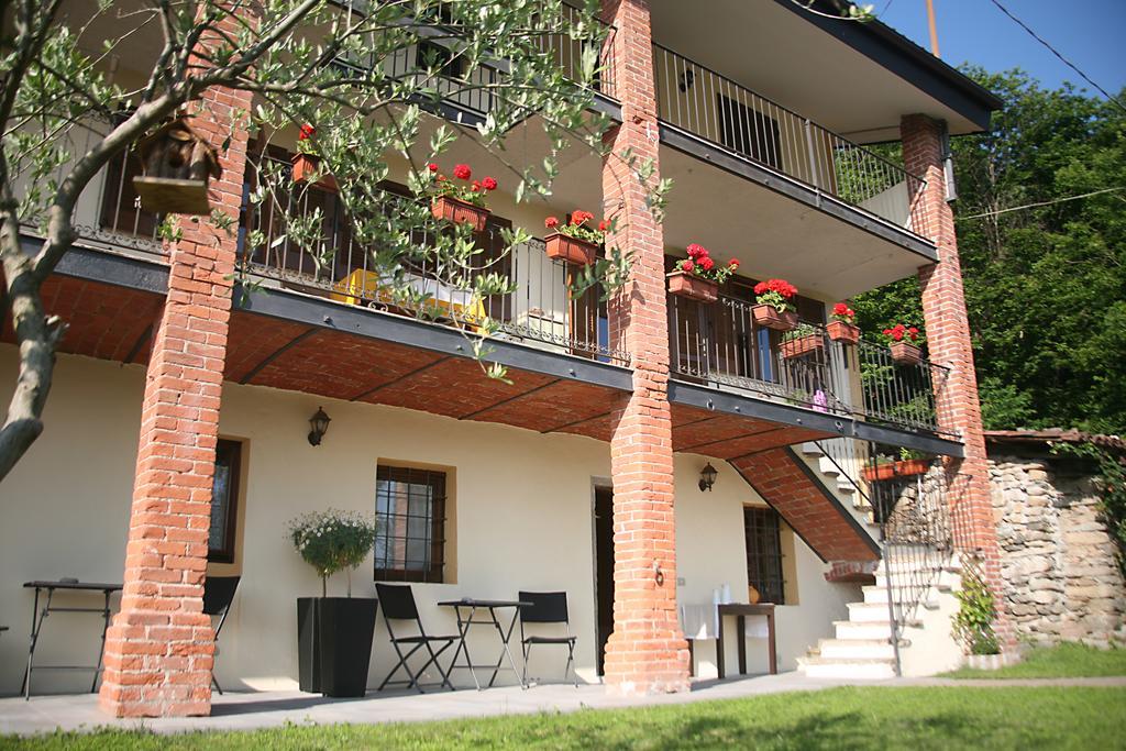 Bed and Breakfast Cascina Brunod Chiaverano Exterior foto